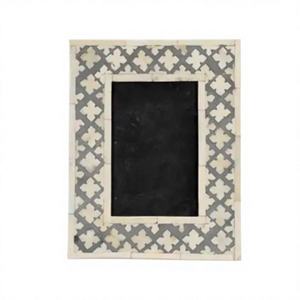 Cadre photo rond en bois fait main, moderne et écologique, impression personnalisable de haute qualité pour la décoration de la maison - Product Image 2