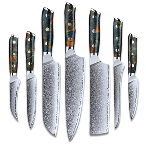 Juego de 7 Cuchillos Profesionales de Acero Damasco Estilo Japonés con Mango de Madera para Cocina, Camping y Uso General - Product Image 1