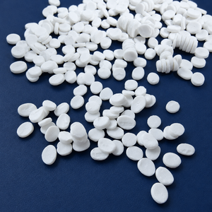 Fournisseur Malaisien – Excellent Prix – Masterbatch de Malaisie – Matière Première Carbonate de Calcium – Granulés – Couleur Naturelle – Pour Soufflage de Films - Product Image 1