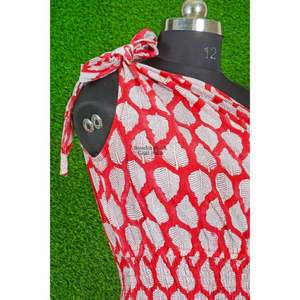 Robe longue maxi en coton pour femme, élégante et moderne, style décontracté, hip-hop, mignonne, naturelle, douce, asymétrique à une épaule, longueur ras du sol, idéale pour l'été et les soirées. - Product Image 3