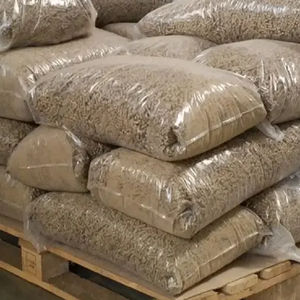 Granulés de bois de pin de qualité export pour les projets d'énergie renouvelable, les réseaux de chauffage commerciaux et la production agricole - Product Image 3