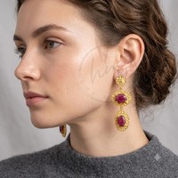 Boucles d'oreilles clous en or 18 carats plaqué or, motif fleur, rubis et quartz, 4 griffes, faites à la main, style chrétien, tendance, bijoux en pierre naturelle, vente en gros