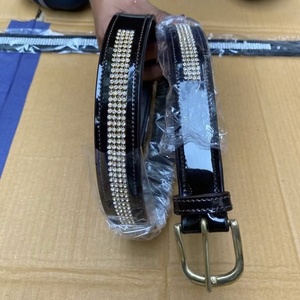 Cinturones Ecuestres de Cuero Hechos a Mano de Alta Calidad, Personalizables, Anchos, con Cristales de Imitación y Patente, para Pantalones Ingleses - Product Image 2