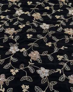 Vente flash - Tissu en soie brodé de motifs floraux et de perles pour robes de soirée ou vêtements de haute couture et de mode au meilleur prix - Product Image 2