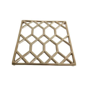 Posavasos Decorativos de Aluminio Dorado, Alfombrillas y Protectores de Mesa, Posavasos Redondos de Metal Fundido Decorativos Resistentes al Calor - Product Image 5