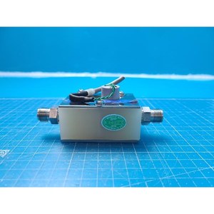 Interruptor de Flujo Electromagnético TOKYO KEISO ZES96-12001-60, Usado, Piezas de Equipos Semiconductores de la Serie Legacy - Product Image 1