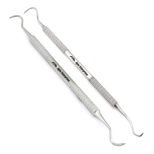 Kit d'instruments dentaires professionnels en acier inoxydable pour détartrage antérieur et postérieur, outils de détartrage en forme de faucille pour plaque et tartre - Product Image 1