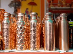 ขวดทองแดงมีลวดลายพร้อมฝาเกลียว - Product Image 4