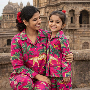 ชุดนอนแม่ลูกแบบเข้าชุด ผ้าฝ้ายเนื้อนุ่ม พิมพ์ลาย ชุดนอนสบายๆ ชุดนอนครอบครัว ชุดลำลองสำหรับผู้หญิงและเด็ก - Product Image 1