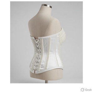 Corset en dentelle guipure ivoire fait main avec perles, décorations structurées devant et derrière pour robes, style élégant et romantique - Product Image 2