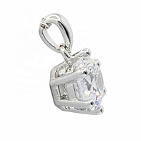 Collier fin de haute qualité en argent sterling 925 avec pendentif solitaire classique en zircon rond 1 carat, multi-plaqué, serti à 4 griffes, idéal pour les fêtes, cadeau