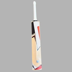 Batte de cricket professionnelle légère et durable en bois de saule anglais de qualité supérieure pour des coups puissants - Product Image 3