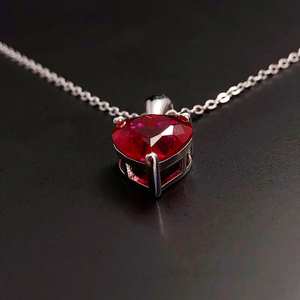 Collier en rubis, pendentif cœur en argent, pierre de naissance de juillet, cadeau d'anniversaire pour femme - Product Image 3