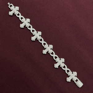 Pulsera de Diamantes Moissanite con Cruz Chapada en Oro y Totalmente Engastada, Corte Cojín VVS1, Joyería de Lujo con Cruz Brillante para Hombre y Mujer - Product Image 5