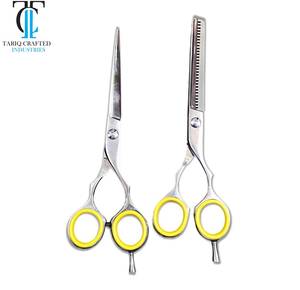 Ciseaux de coiffeur professionnels, lame tranchante, ciseaux à cheveux TARIQ CRAFTED INDUSTRIES - Product Image 6