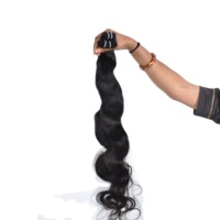Rambut Virgin mentah tidak diproses warna alami gelombang longgar kutikula Bodywave bundel selaras rambut manusia kuil India ekstensi rambut