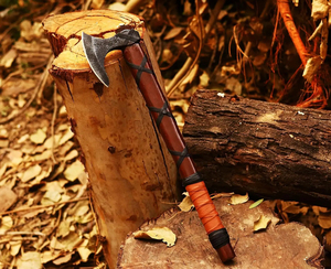 Hacha de Acero al Carbono Hecha a Mano, Estilo Tradicional Industrial Premium, Forjada con Precisión, Mango de Madera Resistente, Construcción Duradera - Product Image 6