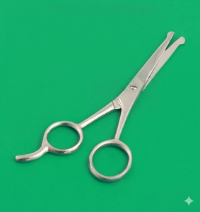 Ciseaux de précision professionnels 3 pièces de 4,5 pouces pour l'épilation des poils des nez et des oreilles, avec sécurité en acier inoxydable - Product Image 4