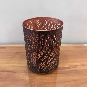 Lanterne rustique en fer forgé faite à la main, porte-bougie décoratif gravé pour bougies votives et chauffe-plat, idéal pour la décoration de la maison et des tables de mariage - Product Image 5