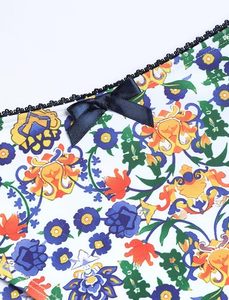 Conjunto de Bikini de 2 Piezas con Estampado Floral para Mujer, Escote Pronunciado con Logotipo en la Parte Delantera, Braguita Brasileña, Spandex, Poliéster Elástico, Corte Regular - Product Image 5