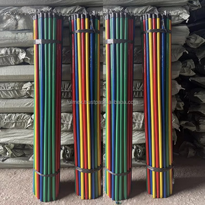 Palo de escoba de madera de 120cm al por mayor, recogedor de PVC, mango de fregona de plástico blando, 2 en 1, respetuoso con el medio ambiente, duradero, uso doméstico, portátil de colores - Product Image 4