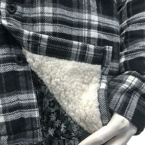 Chemise-veste matelassée en flanelle à carreaux épaisse et chaude pour homme, style patchwork, à manches longues et boutonnée, vente en gros à prix réduit - Product Image 5
