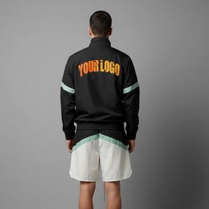 Ensemble survêtement en nylon coupe-vent de style nouveau, sweat à capuche zippé et short, ensemble coupe-vent uni de haute qualité - Product Image 2