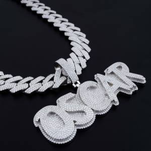 Colgante Oscar Letter Moissanite de Plata 925 con Baño de Rodio y Oro de 18K, Estilo Hip Hop, para Hombre, con Incrustaciones de Diamantes - Product Image 2