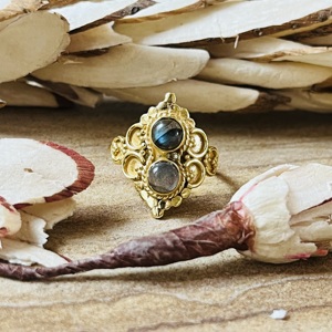Unique Design <b>Labradorite</b> And Grey Moonstone Vintage <b>Ring</b> 18K Gold Plated Brass Double Stone Statement Wholesale <b>Ring</b> For Women - Product Image 1