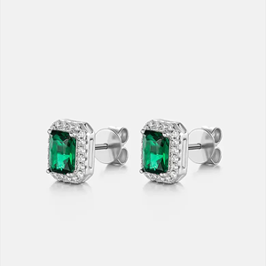 Élégantes boucles d'oreilles créoles fines avec diamants de haute qualité, clous d'oreilles taille émeraude, monture griffe en argent 925, bijoux classiques pour femme - Product Image 3