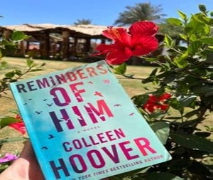 Recordatorio para él de Colleen Hoover - Libro de ficción motivacional para adultos, 336 páginas, tapa blanda, éxito de ventas - Product Image 1