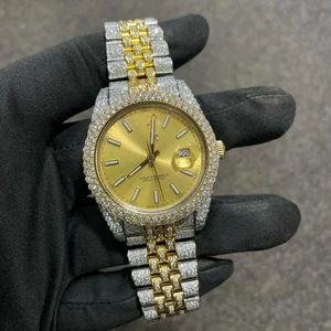 Montre de luxe en moissanite diamantée la plus vendue avec diamants de clarté VVS, logo personnalisé, boîtier rond, prix de gros, montre pour homme - Product Image 1