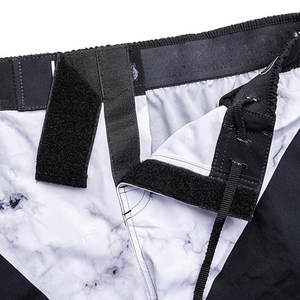 Shorts de MMA Transpirables de Poliéster al por Mayor con Patrón Sólido, Shorts Casuales de Entrenamiento con Sublimación por Transferencia de Calor - Product Image 5