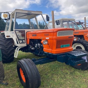 Tracteur Fiat avec boîte de vitesses et pompe à engrenages 4x4, machine agricole robuste avec moteur haute puissance et roulement - Product Image 5