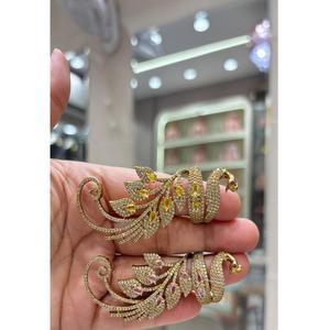 Exquisitos Aretes de Moissanita Chapados en Oro de Latón de Calidad Superior y a la Moda para Mujeres y Niñas, Colección para Bodas y Fiestas - Product Image 1