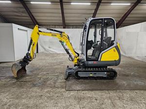 Mini-excavatrice Wacker Neuson ET12 d'occasion, 1 tonne, moteur hydraulique Huade, excavatrice compacte sur chenilles, cabine fermée pour travaux agricoles et de construction - Product Image 3
