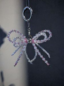 Hermoso Llavero Bordado a Mano con Flores y Cuentas para Accesorios de Moda, Tiendas de Regalos y Negocios de Artesanía - Product Image 3