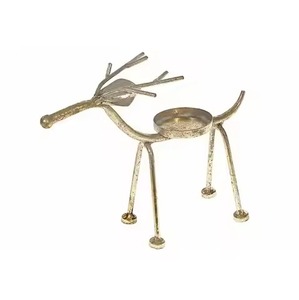 Elegante Portavelas Metálico Navideño para Decoración Festiva con Velas, Centros de Mesa Navideños y Accesorios para el Hogar - Product Image 2