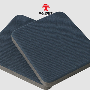 1220x2440mm tablero de carbón de bambú laminación película de PVC resistente a los arañazos para oficinas densidad 0,60g/cm3 fabricante de Vietnam - Product Image 1