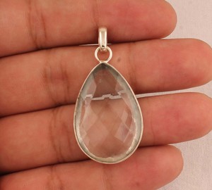 Colgante de Cuarzo Cristalino de Plata de Ley 925 al por Mayor, Colgante de Piedra Preciosa de Cuarzo Transparente Natural Hecho a Mano, Joyería de Cristal de Roca Transparente - Product Image 1