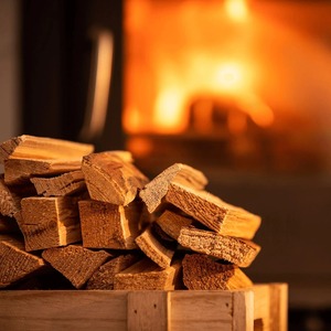 Premium Organic Resin <b>Fire</b> Starter Sticks Non-Toxic <b>Kindling</b> Fatwood for Wood Stoves Resin Rich <b>Kindling</b> <b>Fire</b> Starter - Product Image 3