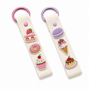 ป้ายกุญแจปักลายตามสั่ง พร้อมแผ่นตกแต่งลายฮาโลวีน และตะขอโลหะ - Product Image 2