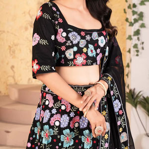 Lehenga Georgette Premium de Boutique India, Lehenga de Diseñador Estilo Bollywood, para Fiestas y Bodas, el Más Vendido, Prenda Festiva Moderna para Mujer - Product Image 4
