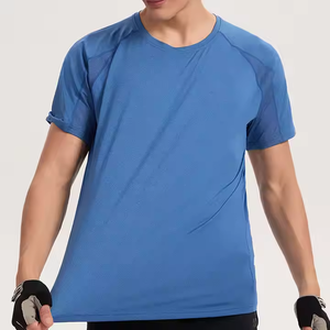Nouveau T-shirt décontracté gris à manches courtes et col rond pour homme 2026, couleur unie, tricoté, respirant, séchage rapide, en tissu jersey polyester/coton - Product Image 3