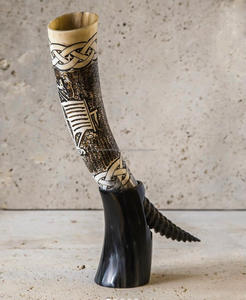 Cuerno vikingo para beber tallado de alta calidad Odin Ravens DE LA India por Dios Grace Cuerno para beber en el extranjero - Product Image 1