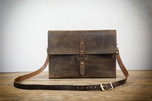 Bolso Mensajero de Cuero Genuino a Bajo Precio, Bolso Cruzado Vintage para Hombre con Compartimento para Portátil para el Trabajo - Product Image 6