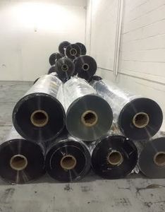 Película de PET Metalizada de Alta Calidad con Recubrimiento de Aluminio - Product Image 3