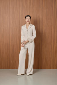 Blazer 2026 con Solapa Entallada, Elegante/Oficina/Clásico Moderno, Traje BEIGE Sólido con Detalle en Contraste, Blazer Corto Crema KA72 - Product Image 5