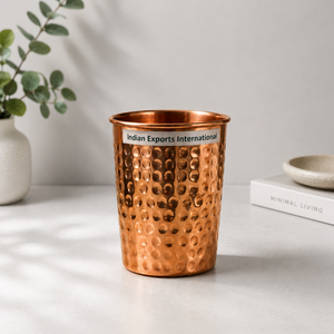 Vaso artesanal de cobre para bebidas de Indian Exports International. (Cobre puro certificado) - Product Image 1