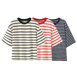 V-Neck Crop T-Shirt Women's Crew Neck Everyday Crop <b>Top</b> Women's Relaxed Fit Crop Tee Women's Boxy Fit Crop <b>Top</b> - Product Image 4
